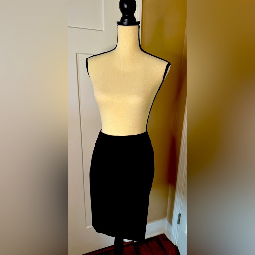Doc & Amelia Black Skirt new without tags (10)Fully Lined